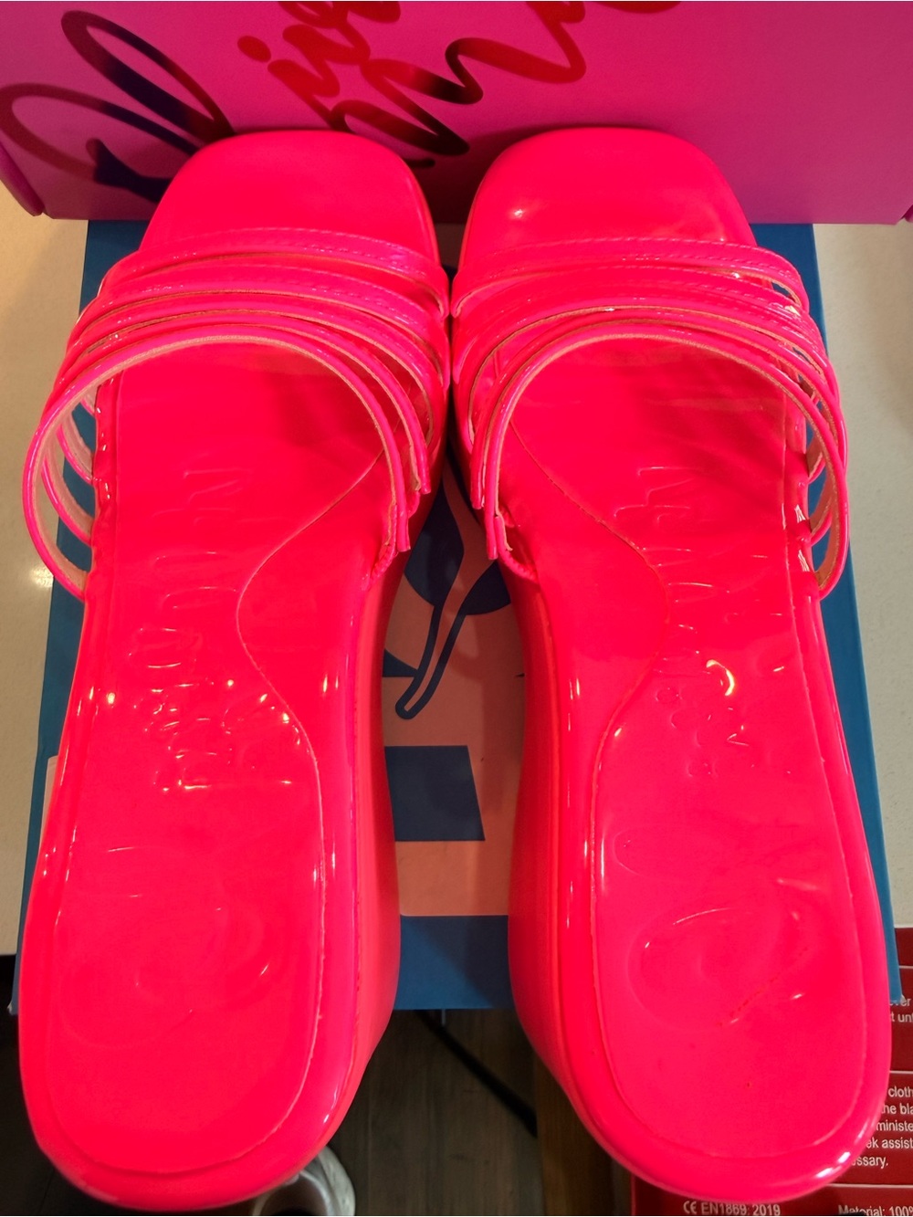 New Women’s Olivia Miller Neon Pink Multi-Strap Slide Sandals